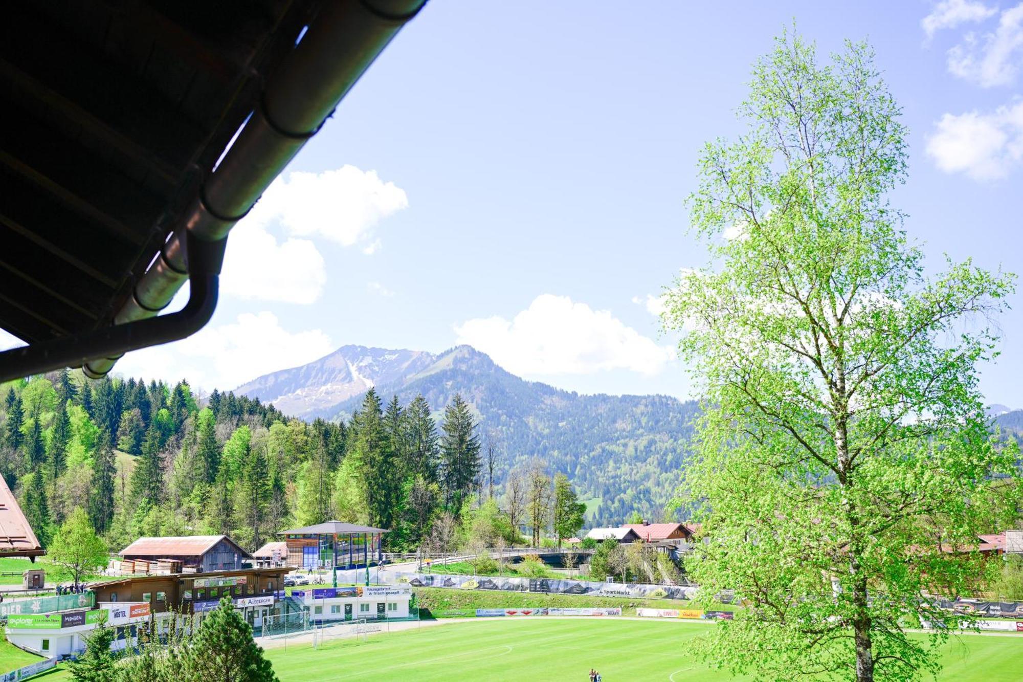Faltenbach Ferienwohnungen In Oberstdorf Exterior photo